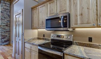65 Winchester Dr 6, Cody, WY 82414