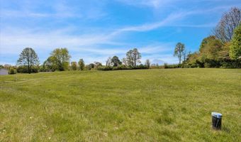211 KOCHER Rd, Reading, PA 19608