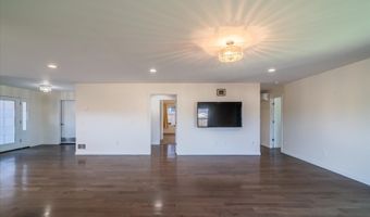 937 Carter St SW, Bandon, OR 97411