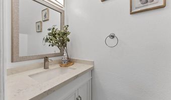 445 Ridgeway Ct, Spring Valley, CA 91977