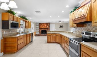 256 ALPINE St, Altamonte Springs, FL 32701