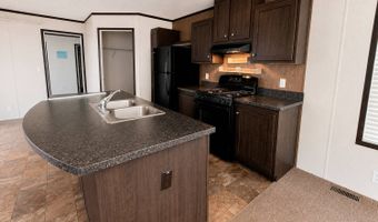 805 18th St 57, Albert Lea, MN 56007