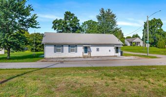 1027 Moore St, Athens, TN 37303