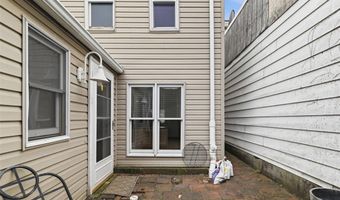 59 S 14th St, Airville, PA 15203