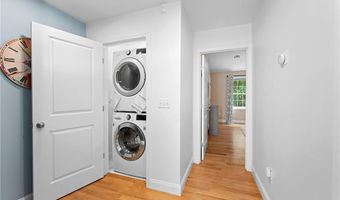 1196 Charles St 6, North Providence, RI 02904