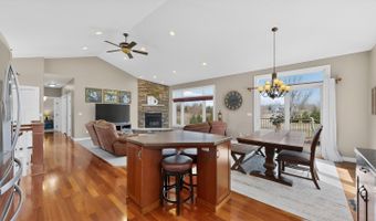 1442 30th St NW, Austin, MN 55912