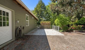 285 WALDORF Pl, Astoria, OR 97103