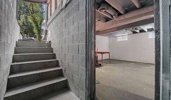 725 W Summit St, Alliance, OH 44601