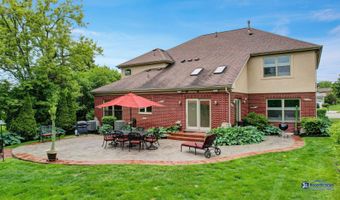 1535 S Douglas Ave, Arlington Heights, IL 60005