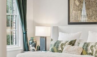 14932 Oak St, Addison, TX 75001