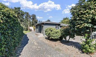 325 WATER St, Springfield, OR 97477