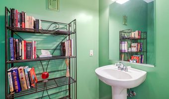 343 CEDAR St NW 316, Washington, DC 20012