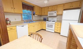 21 Hunter Ln, Barrington, NH 03825