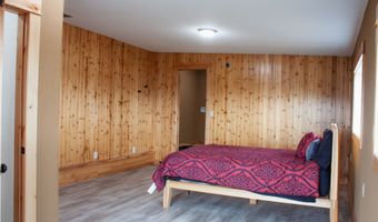 73 Arellano Rd, Amalia, NM 87512