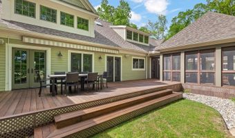 3120 Windmill Dr, Adrian, MI 49221