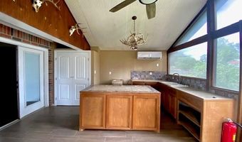 1410 S Bunny St, Alton, TX 78573