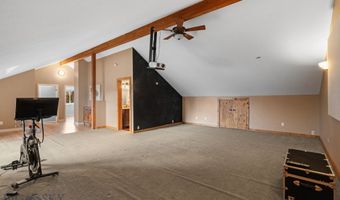 102 W Tobiano Trl, Belgrade, MT 59714