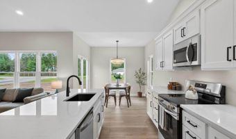 4510 Ridgeview Ln, Wisconsin Rapids, WI 54494