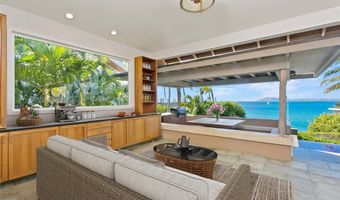 18 Poipu Pl, Honolulu, HI 96825