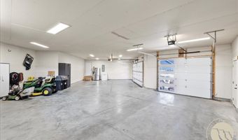 6801 Skycrest Dr, Billings, MT 59106