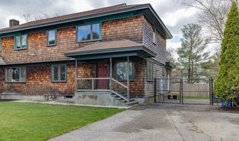 39 Neillian St 39, Bedford, MA 01730