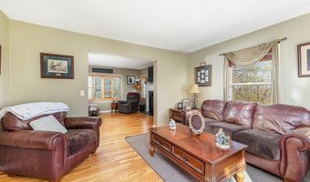 42 Mordaunt Rd, Alloway, NJ 07462