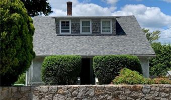 64 Southwest Ave, Jamestown, RI 02835