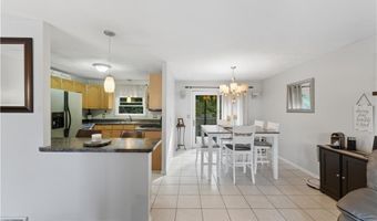 37 Carriage Rd, Cranston, RI 02920