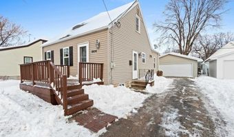 1604 N CLARK St, Appleton, WI 54911