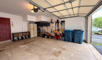 6747 APPLEMINT Ln, Alexandria, VA 22310