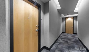 210 N Church St, Charlotte, NC 28202