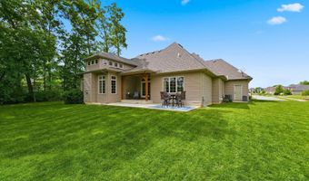 6264 Deer Hollow Rd, Auburn, IN 46706