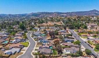 620 Meadow Grove Pl, Escondido, CA 92027