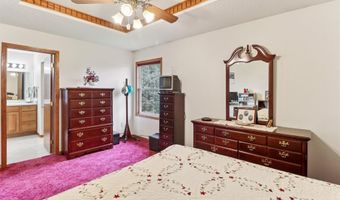 1106 Cassidy Curv, Adel, IA 50003
