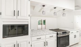 24 Descollar Cir, Hot Springs Village, AR 71909