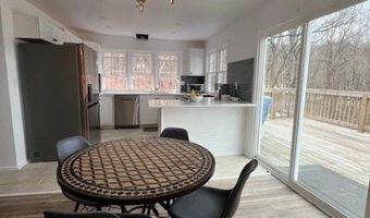 1 Dunay Rd, Alloway, NJ 07462