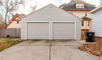 826 Duff Ave Ave, Ames, IA 50010