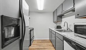 678 NEWBRIDGE Ct 4, Arnold, MD 21012