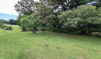 68697 Scranage Rd, Atmore, AL 36502