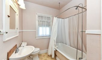 415 N 17th Ave, Beech Grove, IN 46107