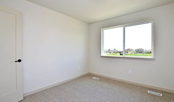 529 S 10th St, Berthoud, CO 80513