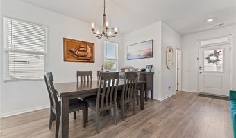 55 Walkabout Dr, Aberdeen, NC 28315
