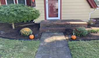 12 2nd St, Adams, MA 01220