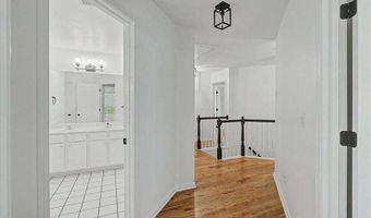 195 Cabots Cove Ct, Alpharetta, GA 30022
