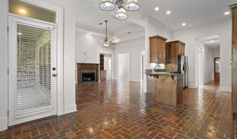 2350 Rue Maison, Biloxi, MS 39532