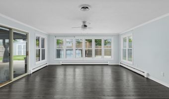 110 Navarre Ct, Auburn, IN 46706
