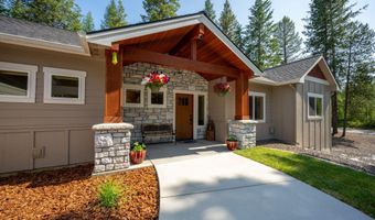 80 Parkland Dr, Blanchard, ID 83804