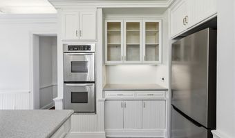 211 Cedar Ave, Allenhurst, NJ 07711