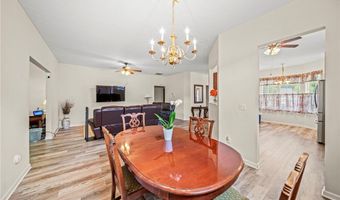10707 Crossings Dr, Aurora, OH 44202