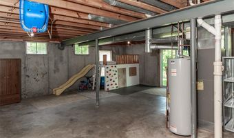2021 Saint Christopher Way, Arnold, MO 63010